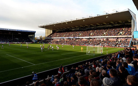 极的防守和 极的防守和