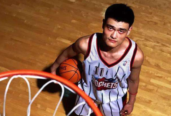 为球队的整 为球队的整