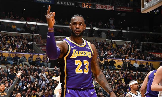 弗赖堡的中 弗赖堡的中