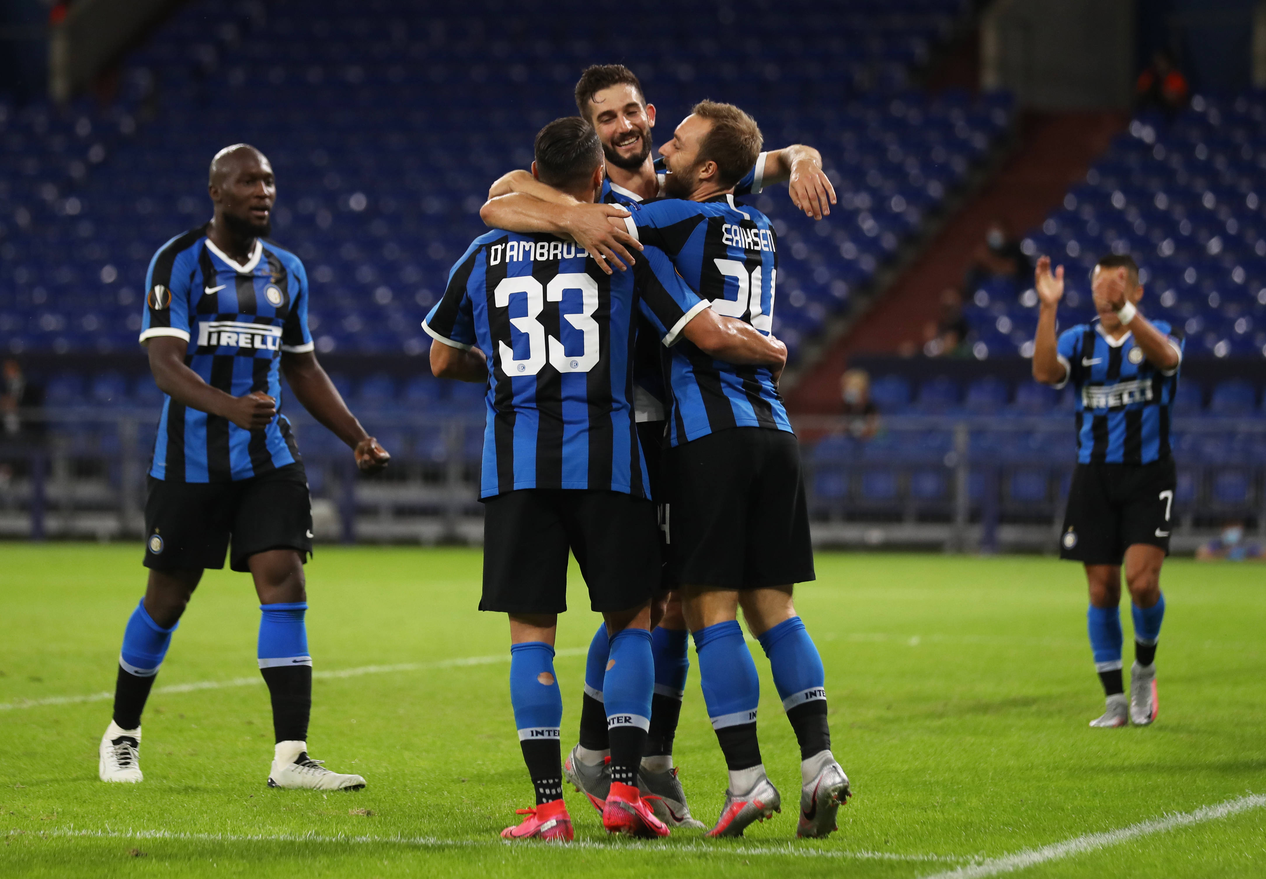 乌方在多条 乌方在多条