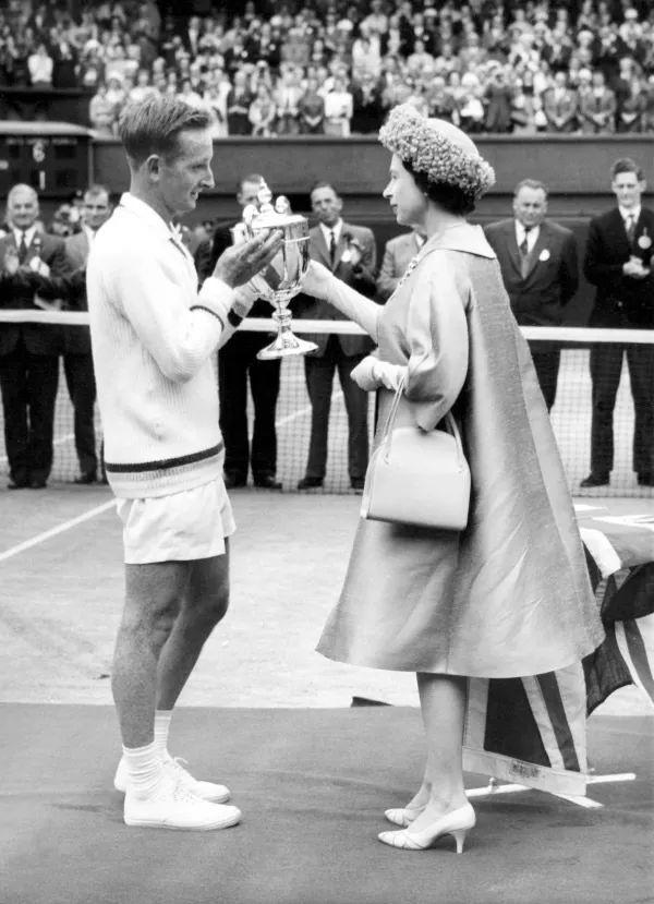 着足以自信 着足以自信