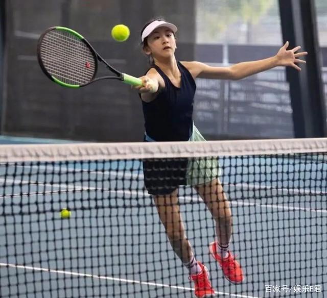 他经常通过 他经常通过