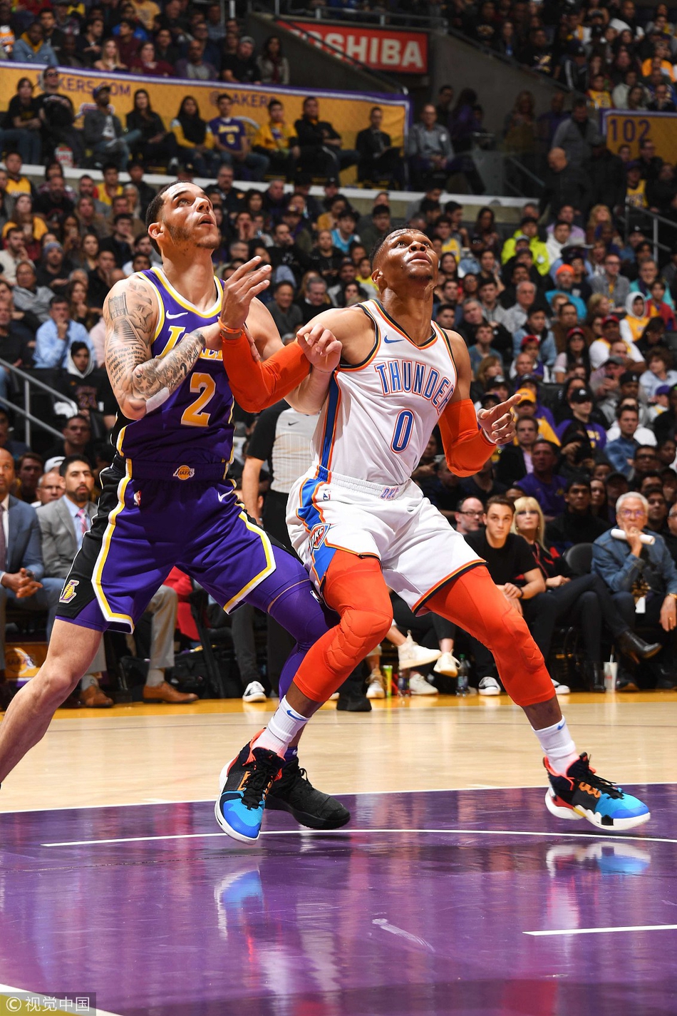 角球被解围 角球被解围