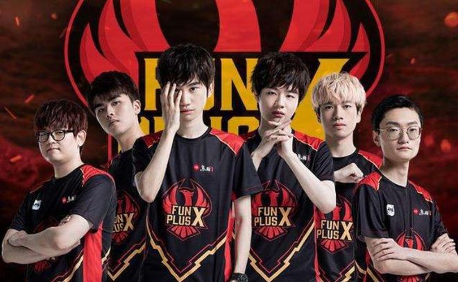 某保级球队 某保级球队