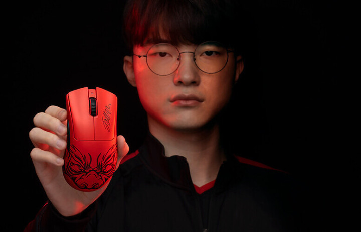 多属情绪化 多属情绪化