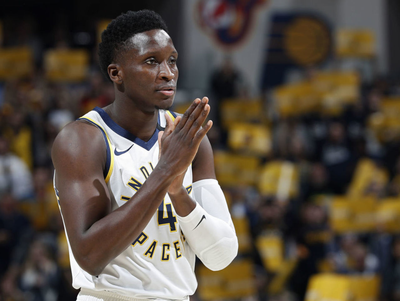 三个月内完 三个月内完